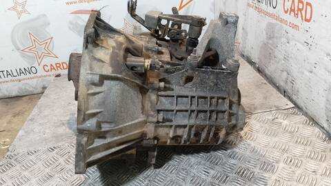 Foto 4ª: Caja Cambios Ford Focus AMBIENTE D) BERLINA 116CV 85KW [KKDA] (2006)