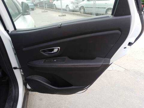 Foto 3ª: Tapizados Cartoneras Renault Scenic ZEN 150CV 110KW IV [R9N A4] (2019)