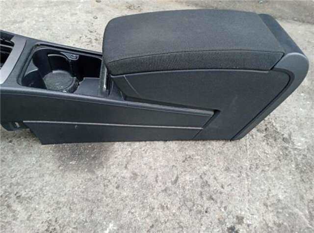Foto 3ª: Consola Central Volkswagen Passat 2.0 ADVANCE BLUEMOTION [2.0 LTR. - 103 KW TDI] [CFFB]