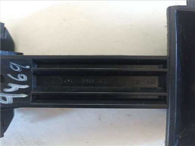 Foto 2ª: Freno de Mano Mercedes Clase E 180 2.2 200 CDI (210.007) [2.2 LTR. - 75 KW CDI CAT] [D]