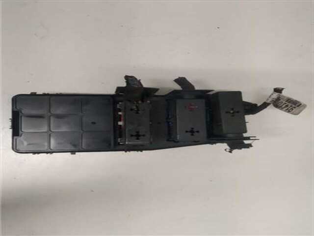 Foto 2ª: Caja Reles Fusibles Kia Carnival 2.9 CRDI (144 CV) [J3]