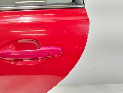 Foto 3ª: Puerta Trasera Izquierda Toyota Avensis 2.2 D 150CV (2003)