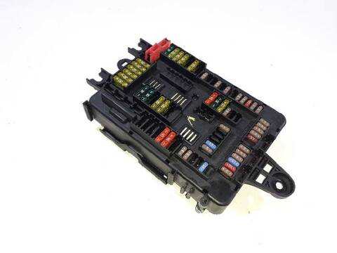 Foto 1ª: Caja Reles Fusibles Bmw Serie 3 315 320D 184CV 135KW [N47D20C] (2012)