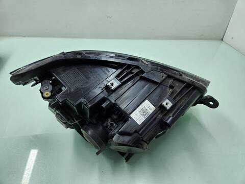 Foto 3ª: Faro Izquierdo Volkswagen Transporter T6.1 TRANSPORTER FURGON SH) [DNAB] (2024)