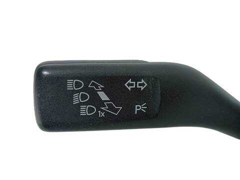 Foto 3ª: Mando Multifuncion Volkswagen Caddy FURGON ECONOMY BLUEMOTION 102CV (2010)