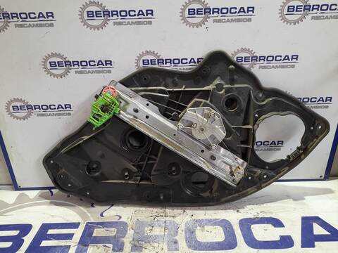 Foto 2ª: Elevalunas Manual Trasero Izquierdo Alfa Romeo Giulietta 1.6 JTDM CAT 105CV 77KW [940A3000] (2013)