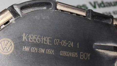 Foto 2ª: Motor Limpia Delantero Volkswagen Golf 1.9 TDI BERLINA 105CV 77KW [BXE] (2007)