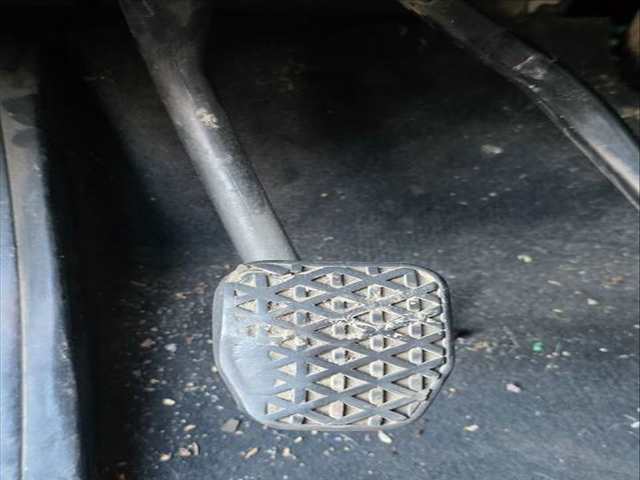 Pedal Embrague Bmw Serie 5 530 D BERLINA E60)