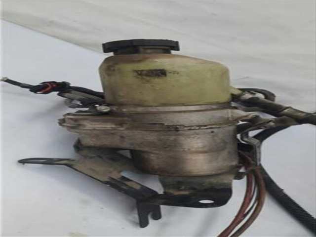 Foto 3ª: Bomba de Direccion Opel Zafira 1.7 COSMO [1 7 LTR. - 92 KW 16V CDTI] 125CV [A16XER]