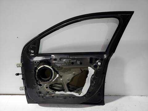 Foto 3ª: Puerta Delantera Derecha Peugeot 308 ACTIVE 110CV 81KW [HNZ / HNP] (2020)