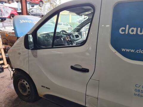 Puerta Delantera Izquierda Renault Trafic AUTHENTIQUE 121CV