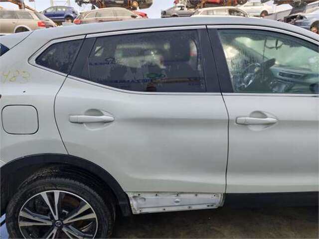 Puerta Trasera Derecha Nissan Qashqai 1.3 ACENTA [1.3 LTR. - 103 KW 16V CAT]