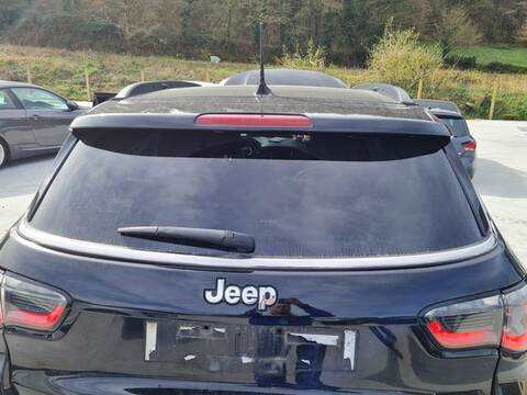 Foto 2ª: Portón Jeep Compass LIMITED 4X2 120CV 88KW [55260384] (2018)