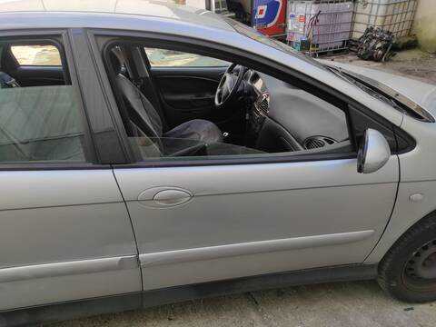 Foto 1ª: Puerta Delantera Derecha Citroen C5 RFN BERLINA (2002)