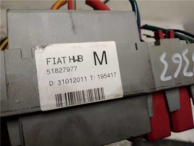 Foto 3ª: Caja Reles Fusibles Fiat Punto 1.3 D [199A2000]