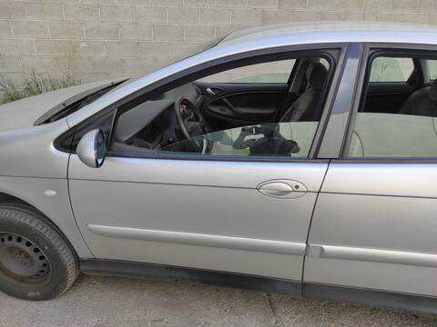 Foto 1ª: Puerta Delantera Izquierda Citroen C5 RFN BERLINA (2002)