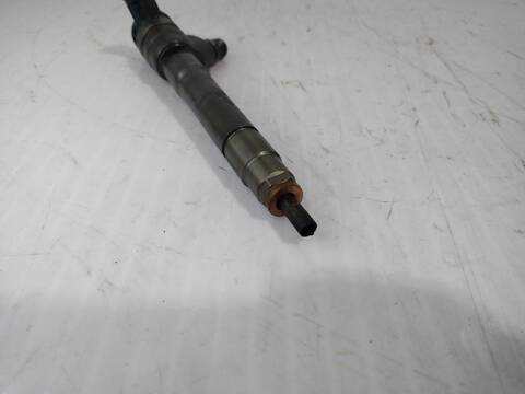 Foto 2ª: Inyectores Renault Trafic L1H1 2 7T 95CV [R9M413] (2014)