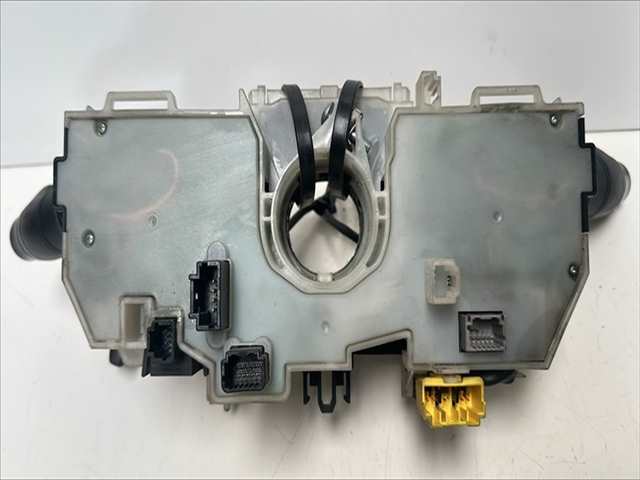 Foto 3ª: Mando Multifuncion Renault Megane 1.5 DCI III [K9KG8] (2010)