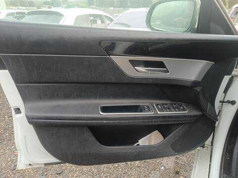 Tapizados Cartoneras Jaguar XF PURE 179CV 132KW