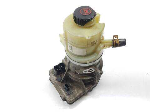 Foto 2ª: Bomba de Direccion Renault Trafic L1H1 28T (2014)