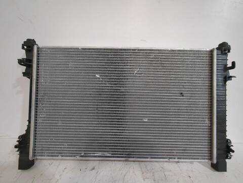 Foto 2ª: Radiador Motor Mercedes Clase C 160 CLK 240 209.361) 170CV [M 112.912] (2002)