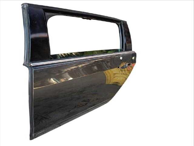 Foto 3ª: Puerta Trasera Izquierda Peugeot 5008 2.0 HDI 150 - BLUEHDI 150 (2009)