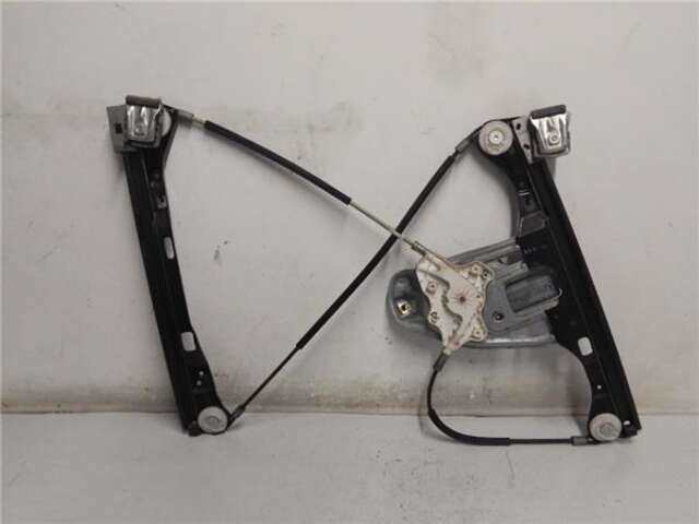 Foto 2ª: Elevalunas Eléctrico Delantero Derecho Mercedes Clase C 160 2.2 C 220 CDI (LA)(203.708) [2.2 LTR. - 110 KW CDI CAT] [OM 646.963]
