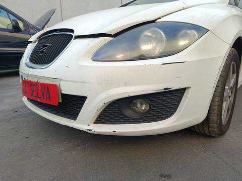Foto 3ª: Paragolpes Delantero Seat Leon CAYC (2011)