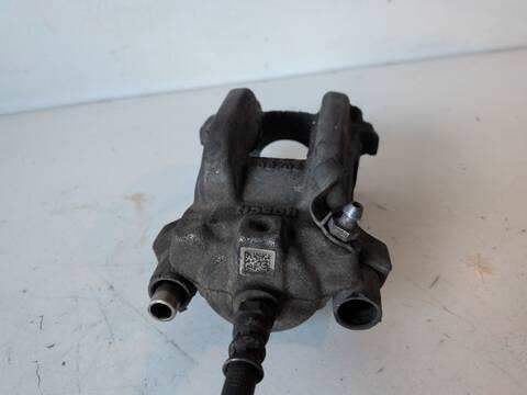 Foto 3ª: Pedal Embrague Bmw Serie 3 315 N47D20C BERLINA (2013)