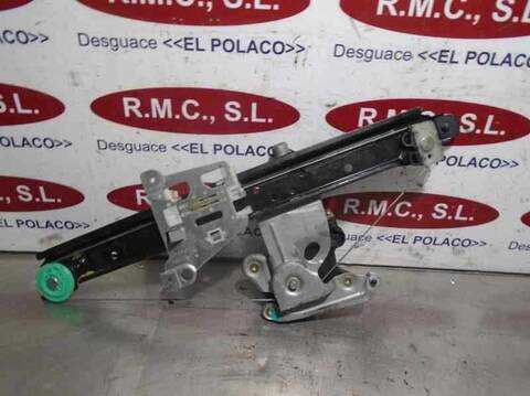 Foto 3ª: Elevalunas Manual Trasero Derecho Volvo S60 2.4 125KW) BERLINA 170CV [B5244S] (2002)