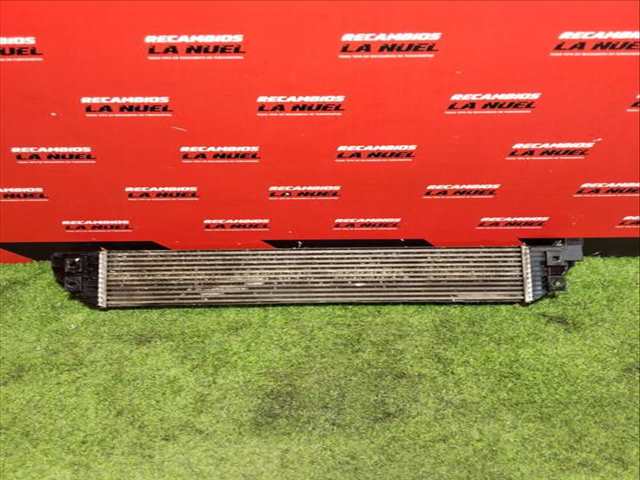 Foto 1ª: Intercooler Renault Master 2.3 DCI 125 FWD FV0C FV0D FV0G FV0H FV0J FV0K) 125CV 92KW FURGONETA [M9T 670,M9T 672,M9T 676,M9T 678,M9T 680,M9T 870,M9] (2013)
