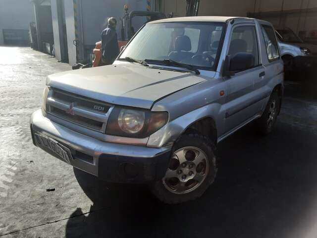 Mangueta Delantera Izquierda Mitsubishi Montero 1.8 GDI 120CV