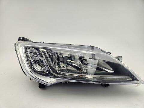Foto 3ª: Faro Derecho Citroen Jumper 30 L1H1 BLUEHDI 130 131CV 96KW (2016)