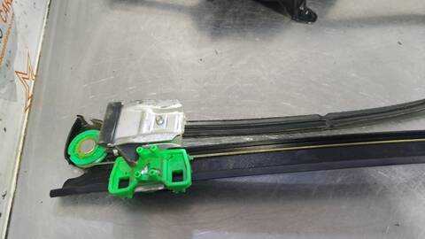 Foto 4ª: Elevalunas Eléctrico Delantero Derecho Seat Alhambra SXE 110CV 81KW [AFN] (1998)