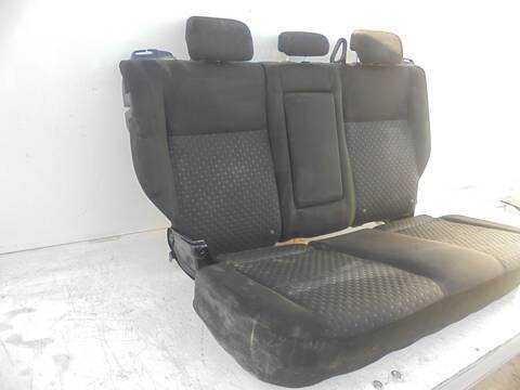 Foto 2ª: Asientos Traseros Mitsubishi ASX CHALLENGE 2WD 117CV 86KW [4A92] (2010)