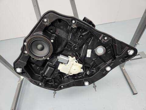 Elevalunas Manual Trasero Derecho Bmw Serie 3 315 330D XDRIVE SPORT LINE 4P) BERLINA 265CV
