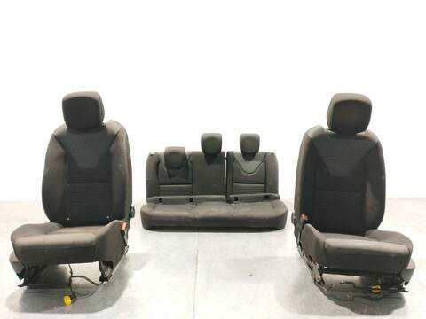 Asientos Traseros Renault Clio BUSINESS 90CV 66KW