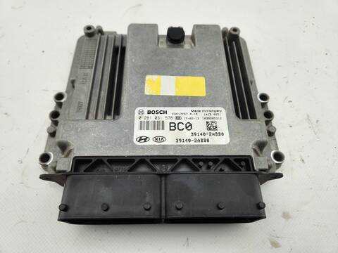 Centralita Motor ECU Hyundai i30 KLASS 95CV 70KW