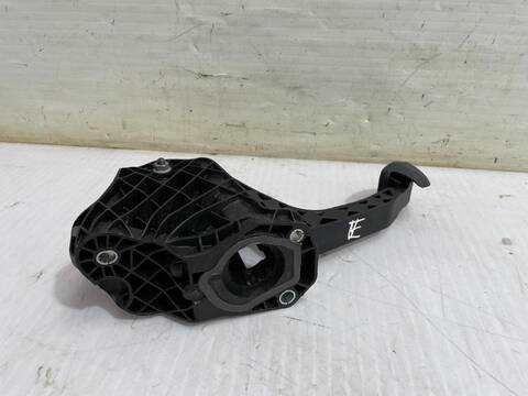 Foto 3ª: Pedal Embrague Skoda Yeti ACTIVE 105CV [CBZB] (2009)