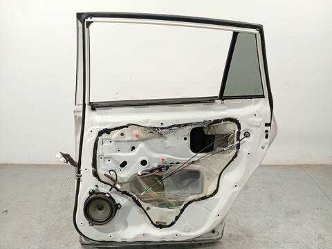 Foto 4ª: Puerta Trasera Derecha Toyota Verso 1.6 ZGR20_) 132CV 97KW [1ZRFAE] (2017)