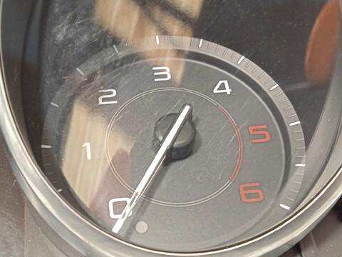 Foto 4ª: Cuadro de Instrumentos Jaguar XE 2.0 DIESEL CAT 180CV 132KW [AJ200] (2015)