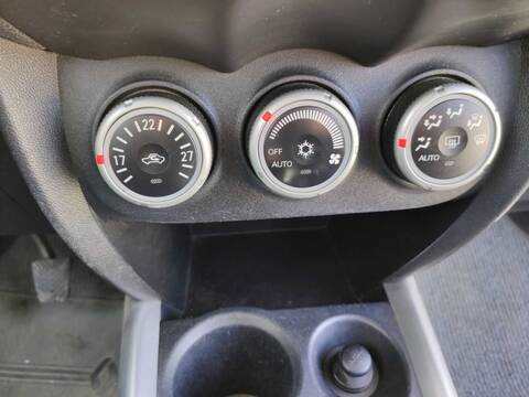 Foto 2ª: Mando Climatizador Mitsubishi ASX 1 8 85 KW DI-D CAT 2010 116CV