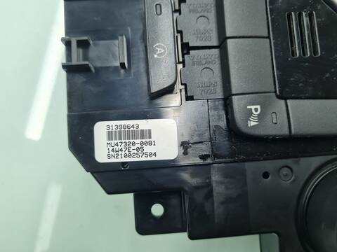 Foto 3ª: Mando Calefacción A. A. Volvo V40 MOMENTUM 114CV 84KW [D4162T] (2015)