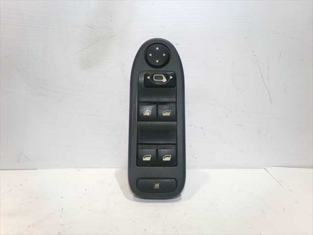 Foto 1ª: Botonera Elevalunas Citroen C5 2.0 G 2004-2008 [RFJ] (2007)