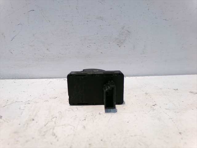 Foto 3ª: Botonera Elevalunas Bmw Serie 5 525 2.5 D E60 2004-2010 [256D2] (2005)