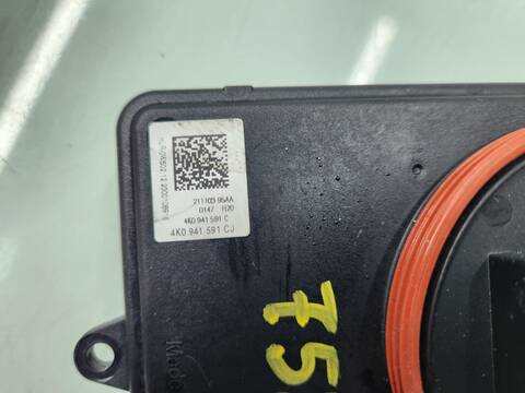 Foto 3ª: Centralita Faros Xenon Audi Q5 45 TFSI QUATTRO S LINE 265CV 195KW [DRYA] (2024)