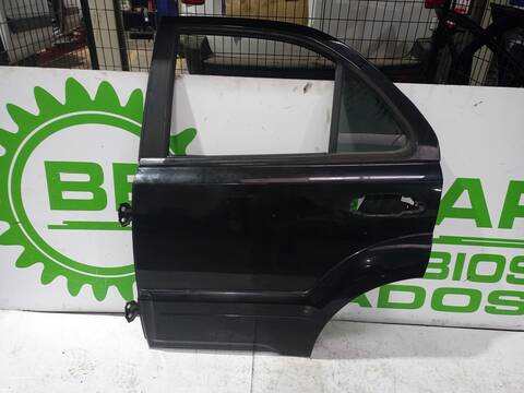 Puerta Trasera Izquierda Kia Sorento 2.5 CRDI 170CV 125KW