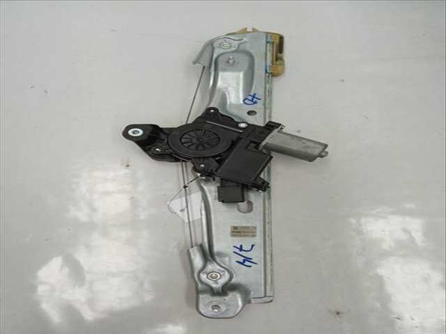 Elevalunas Manual Trasero Derecho Opel Astra 1.0 TURBO 68) 105CV 77KW
