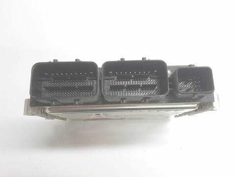 Foto 2ª: Centralita Motor ECU Renault Trafic MIXTO N1 L2H1 30T 5-6 PLAZAS) LARGO (2015)