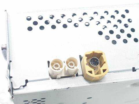 Foto 3ª: Sistema GPS Volkswagen Transporter 2.0 TDI 150CV T6 [CXHA] (2015)